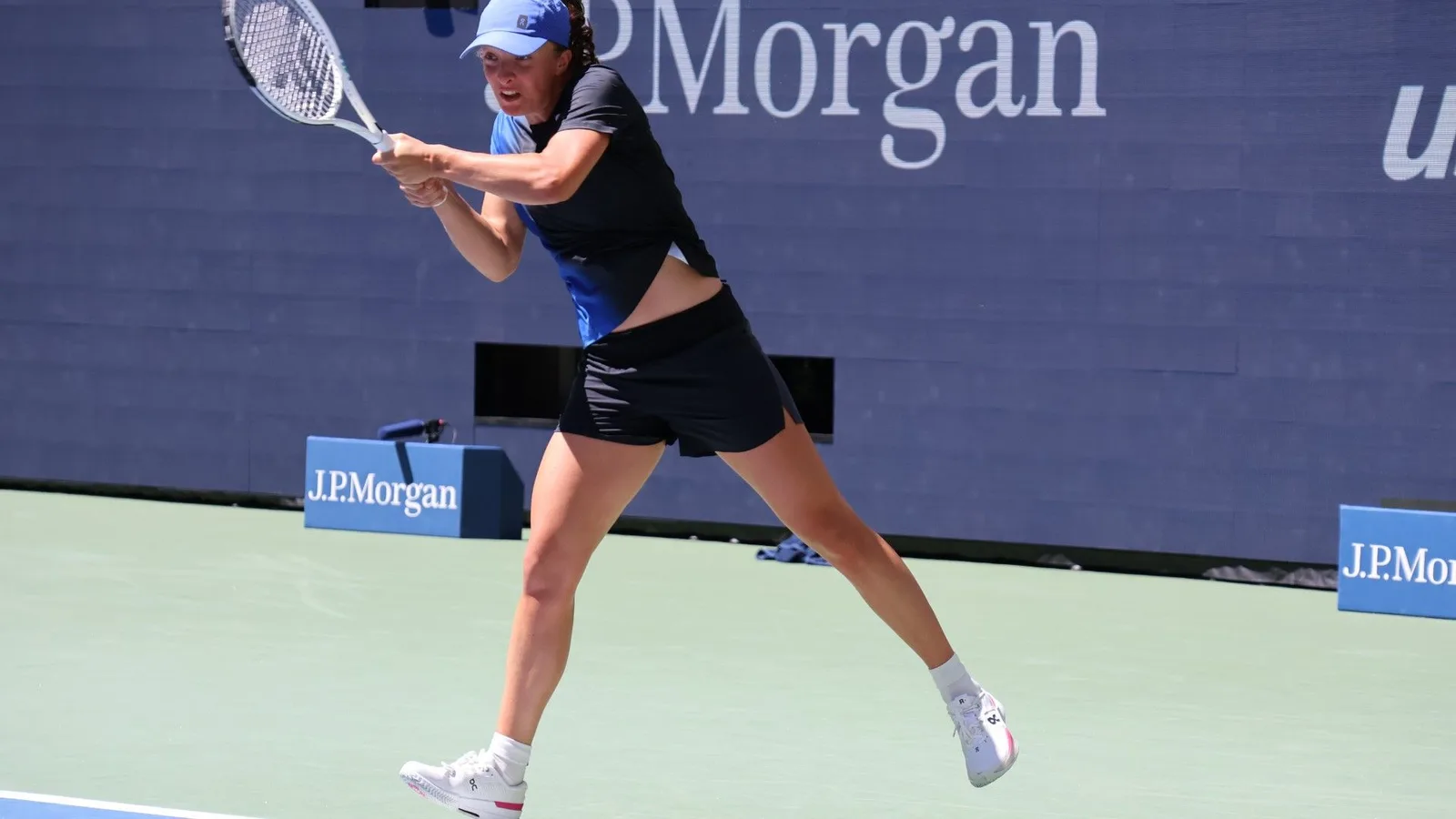 Ига Швьонтек по време на US Open 2023