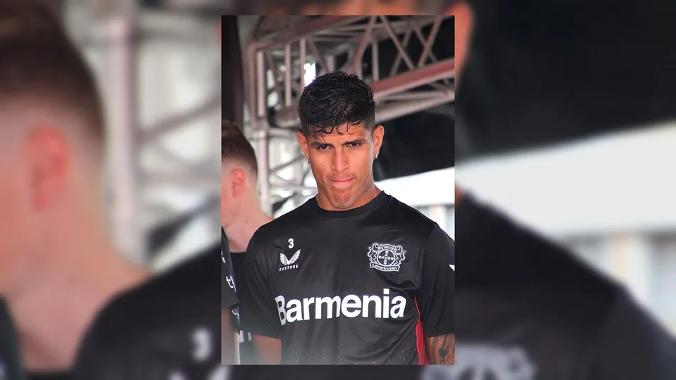 Piero Hincapie Bayer Leverkusen 2022