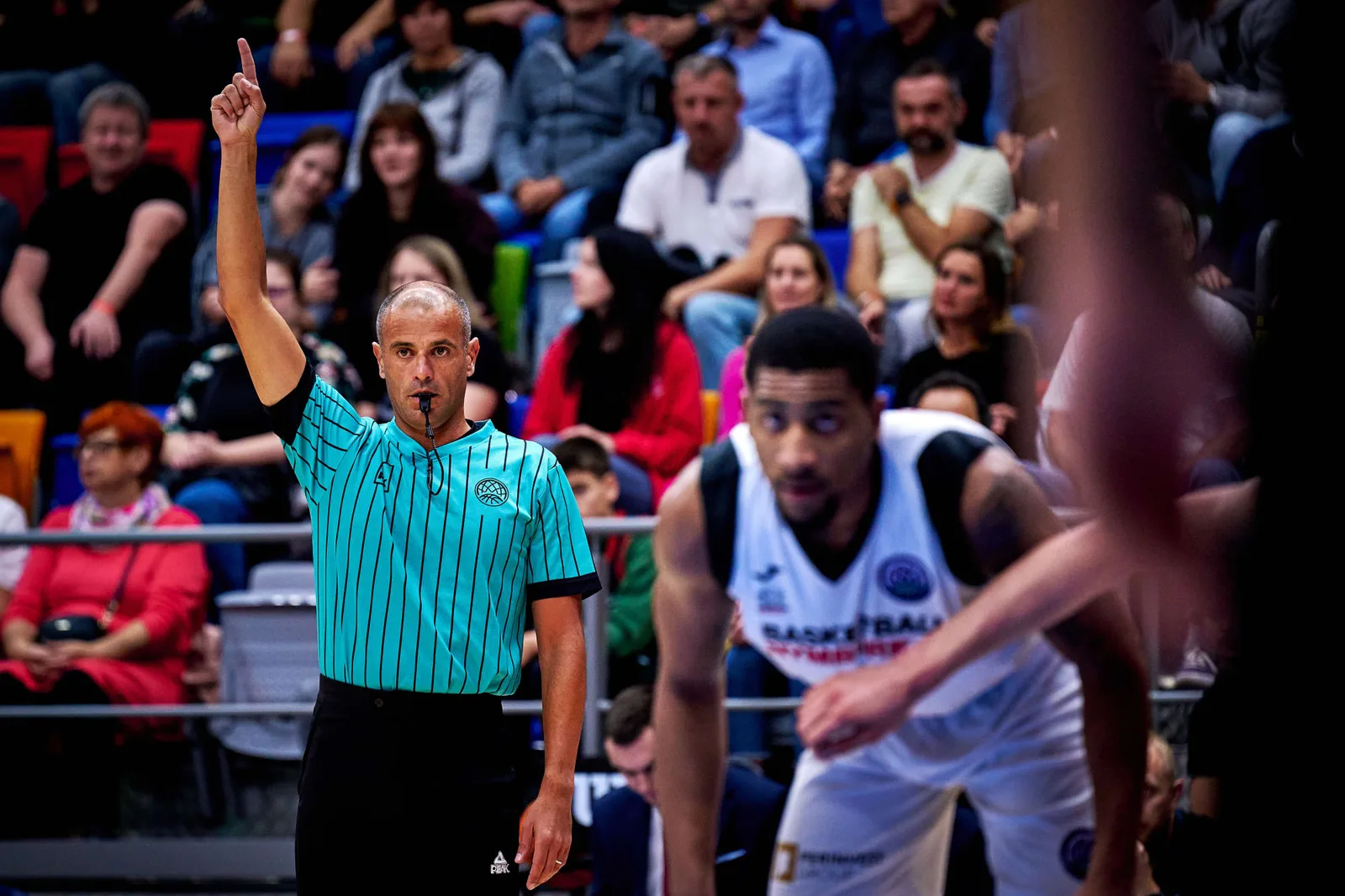 FIBA призна съдийска грешка в мача между Апоел Холон и Игокеа