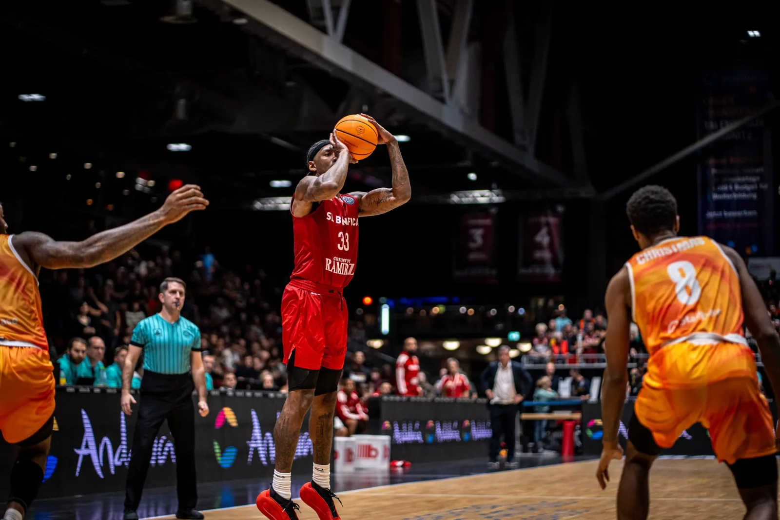FIBA посочи Тайлер Стоун като скритото оръжие на Бенфика във Fantasy играта на Шампионската лига