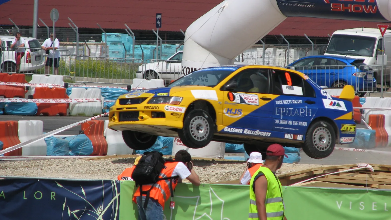 Алекс Фиорио зад волана по време на Transilvania Rally Show през 2008 година
