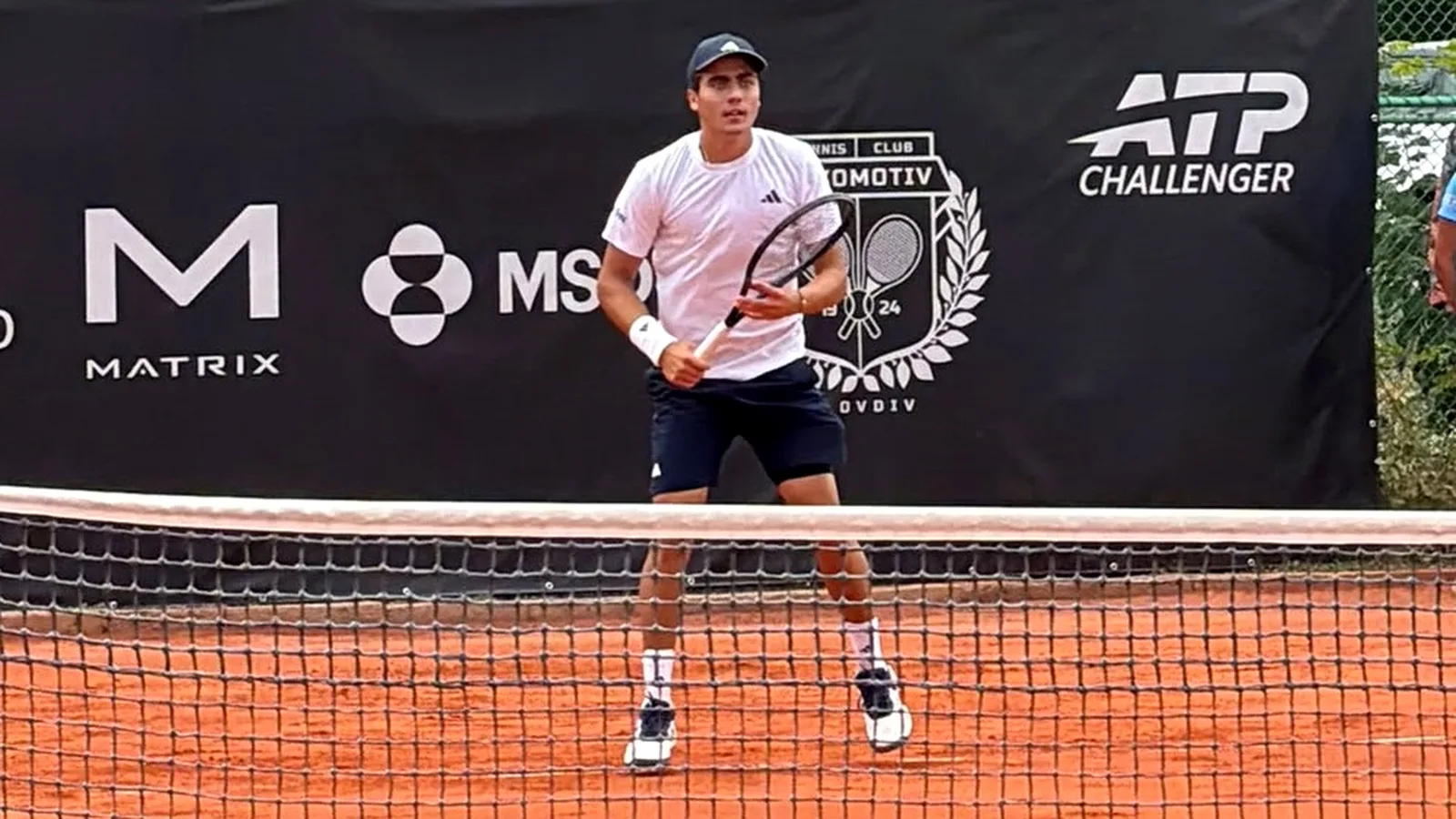 Иван Иванов по време на победата си на клей на турнира ATP Challenger 75 в Пловдив