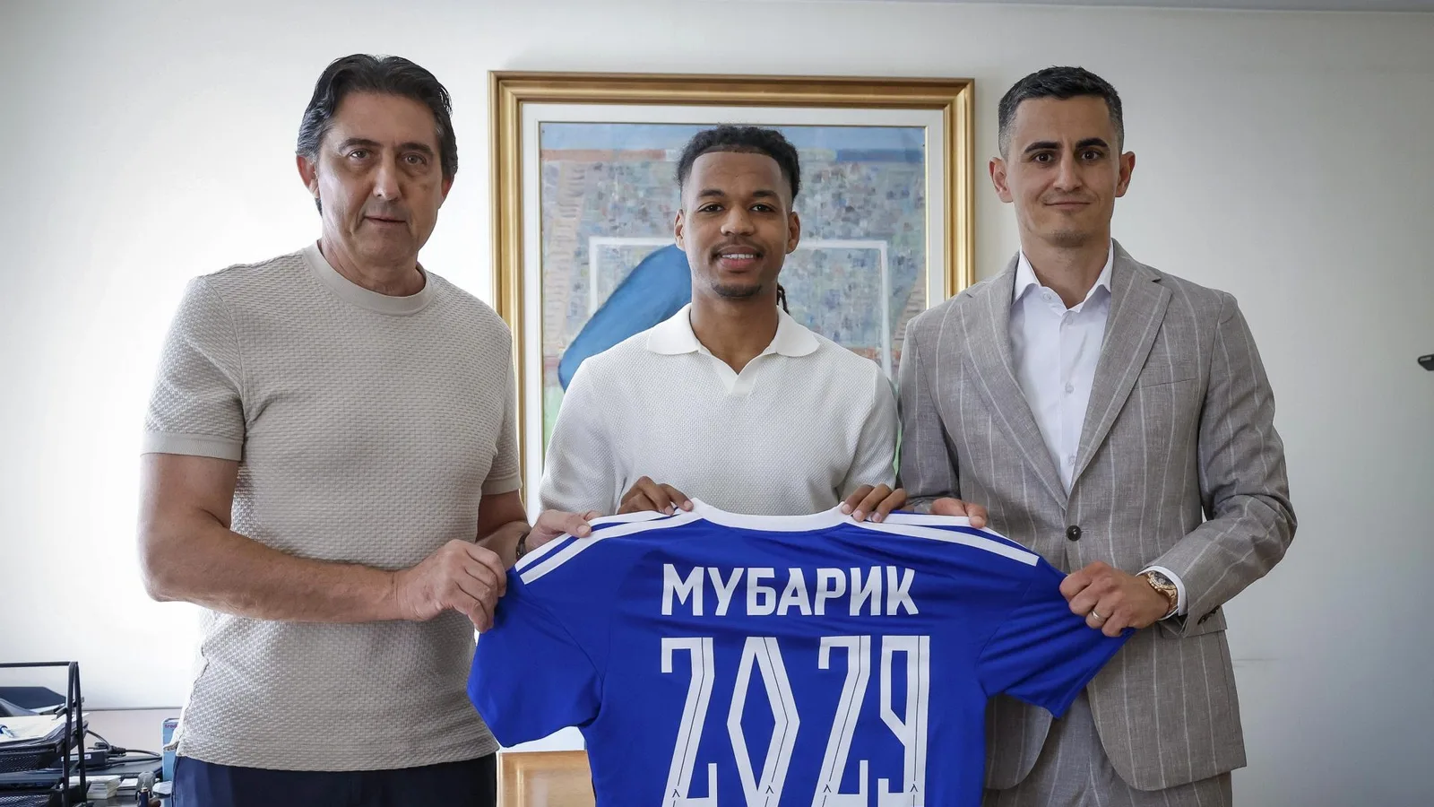 Мехди Мубарик при представянето си като футболист на Левски