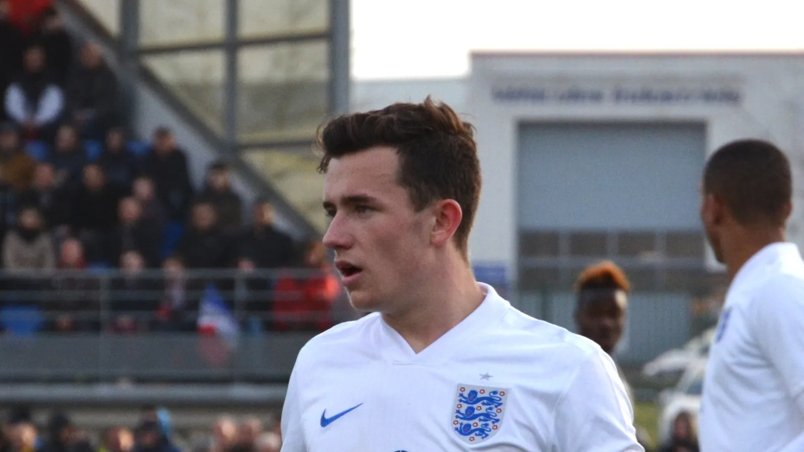 Бен Чилуел с екипа на Англия U19 през 2015 година — архивен кадър