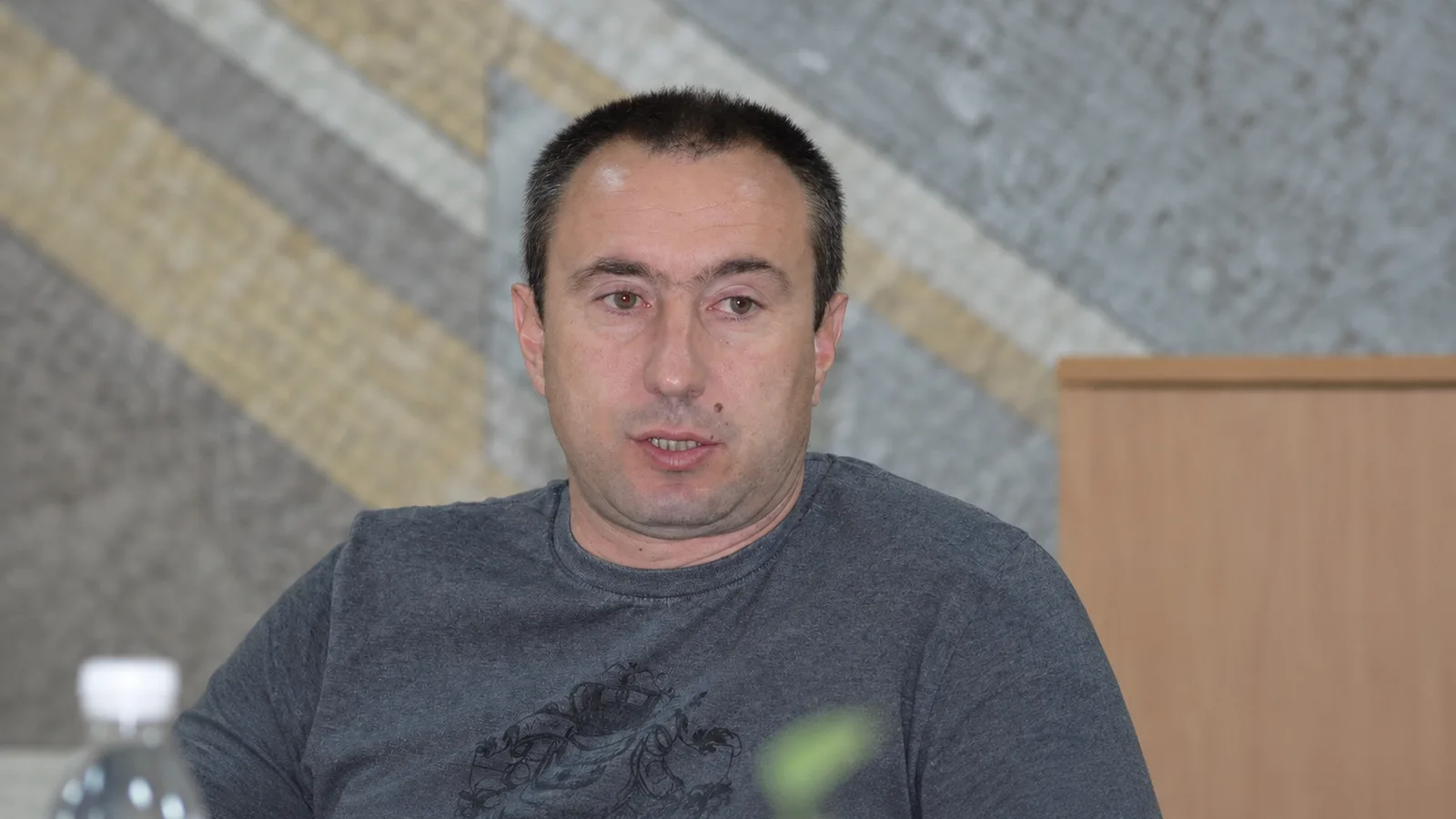 Архивна AI адаптация по фотография на Станимир Стоилов от 2009 г.; не е кадър от Еюпспор – Гьозтепе през 2026 г. Litexfan / Wikimedia Commons, public domain. Оригинал: https://commons.wikimedia.org/wiki/File:Stanimir_Stoilov.JPG