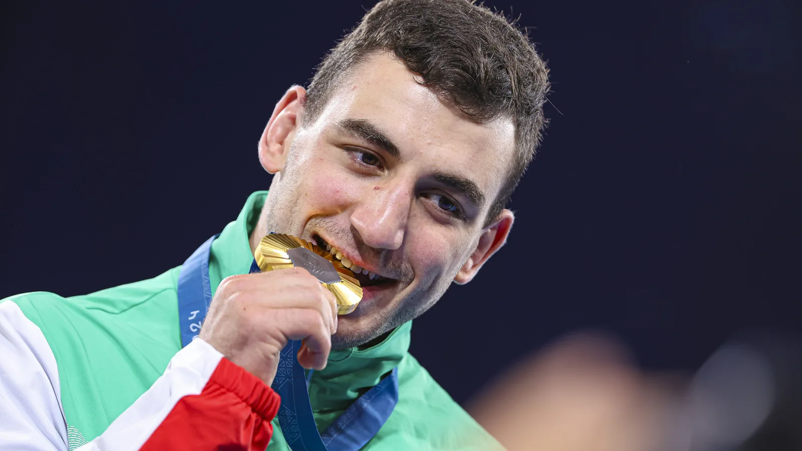 Archive: Semen Novikov with his Olympic gold medal in Paris, 8 August 2024; not the world title in Astana. Kadir Caliskan / Wikimedia Commons, CC BY 4.0, https://creativecommons.org/licenses/by/4.0/ . Cropped to 16:9 without AI editing. Original: https://commons.wikimedia.org/wiki/File:Semen_Sergeevich_Novikov_Photo_By_Kadir_Caliskan.jpg